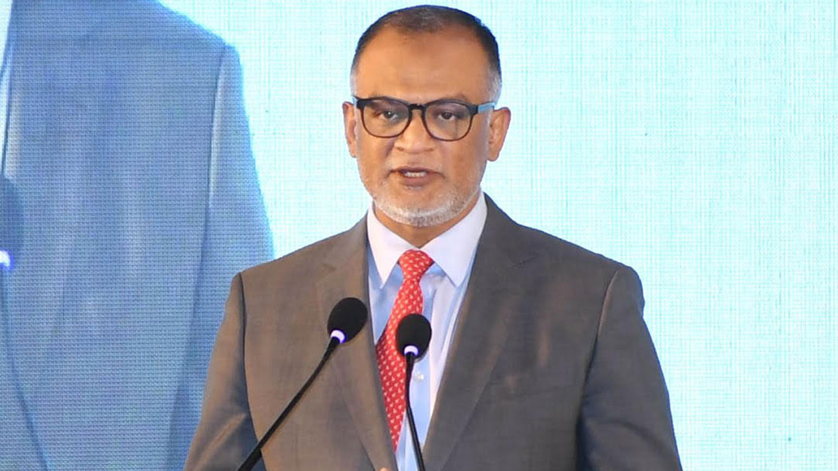 রাষ্ট্রীয় বাণিজ্যিক প্রতিষ্ঠানগুলোর কার্যক্রমে লজ্জা লাগে: বাণিজ্য উপদেষ্টা